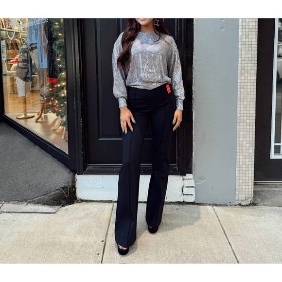 NEW MOLLY BRACKEN sequin open back sweater in silver grey - Picture 4 of 7